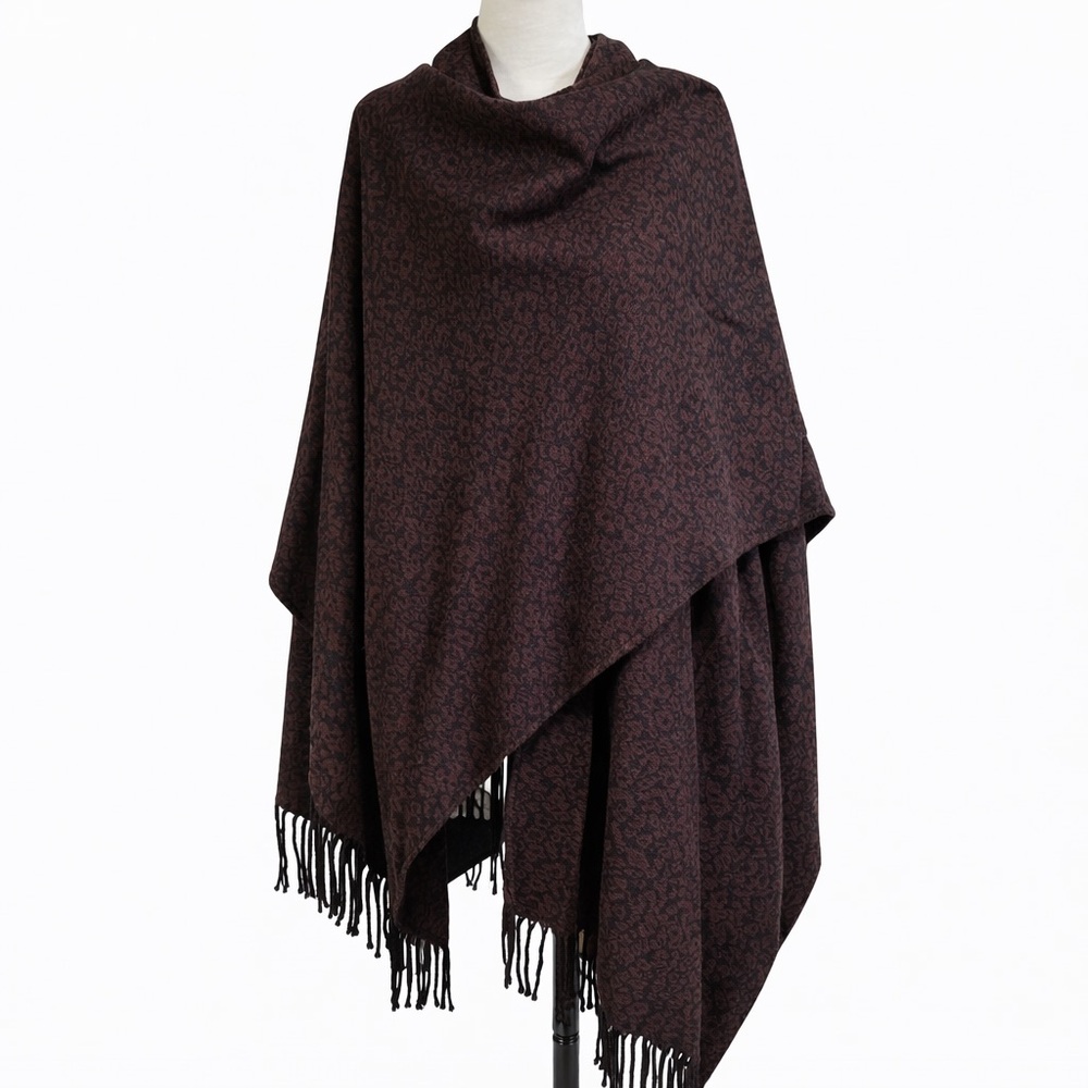 Peter Nygard Brown & Black Cheetah Print Long Fringe Wrap Shawl NWT